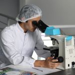 scientist-2141259_1280