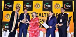Dr Vikram Shah honored with “Healthcare Personality of the Year 2023” Award by FICCI